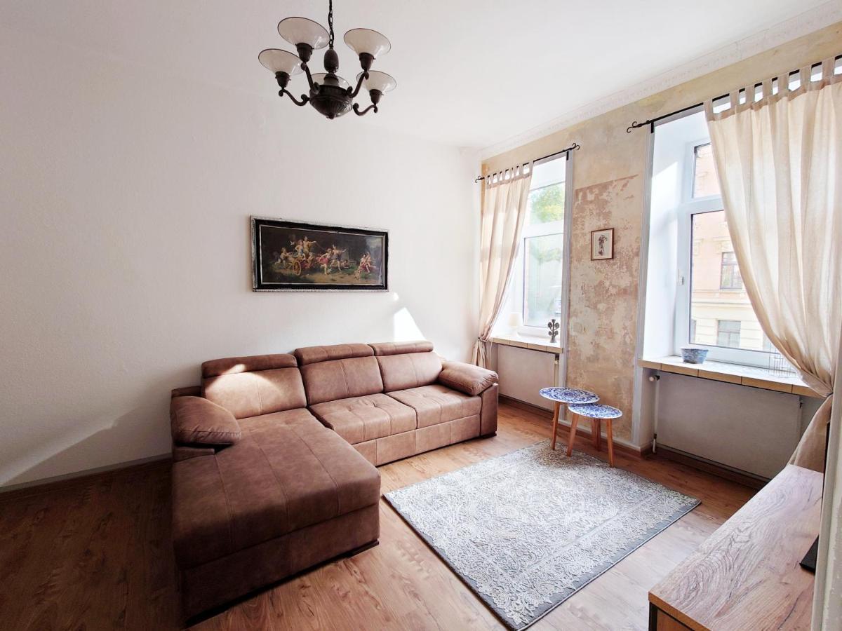 Flat In Neo Country Style Aus Gruenderzeit Bis 6 Person Διαμέρισμα Λειψία Εξωτερικό φωτογραφία