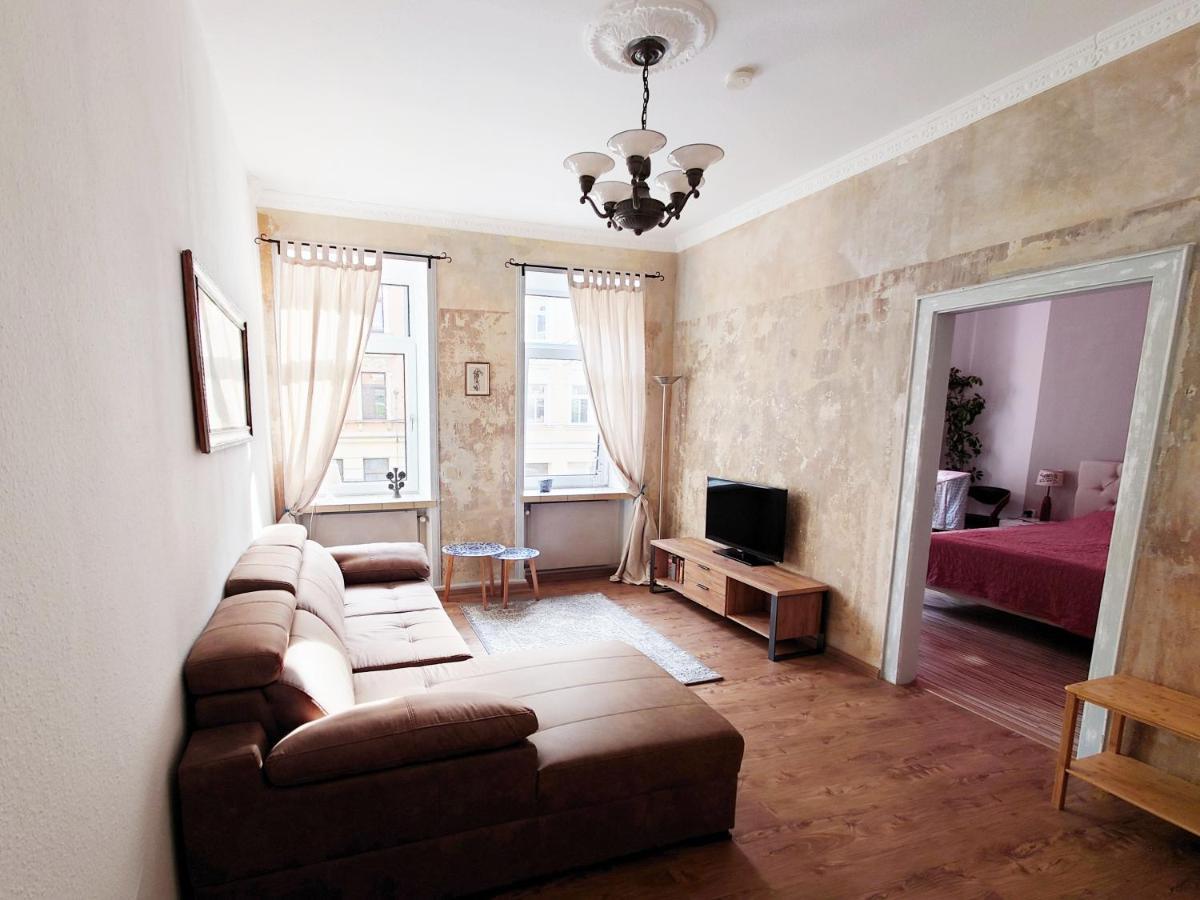 Flat In Neo Country Style Aus Gruenderzeit Bis 6 Person Διαμέρισμα Λειψία Εξωτερικό φωτογραφία