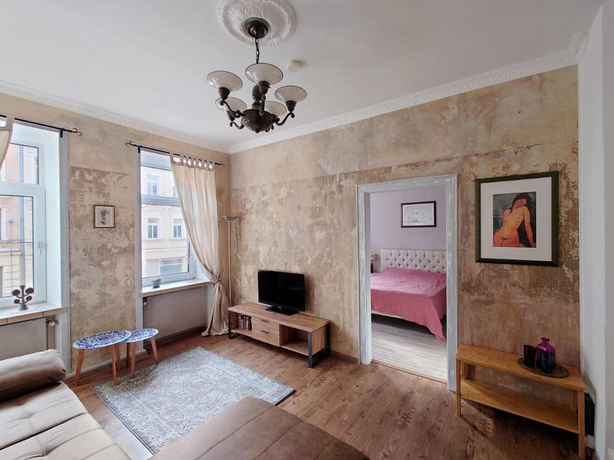 Flat In Neo Country Style Aus Gruenderzeit Bis 6 Person Διαμέρισμα Λειψία Εξωτερικό φωτογραφία