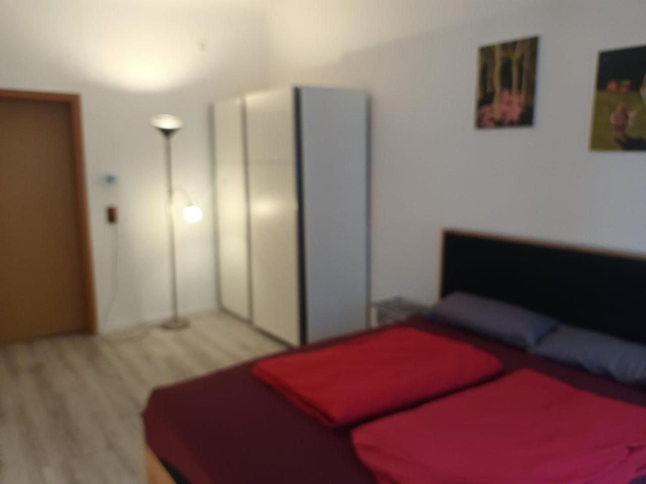 Flat In Neo Country Style Aus Gruenderzeit Bis 6 Person Διαμέρισμα Λειψία Εξωτερικό φωτογραφία