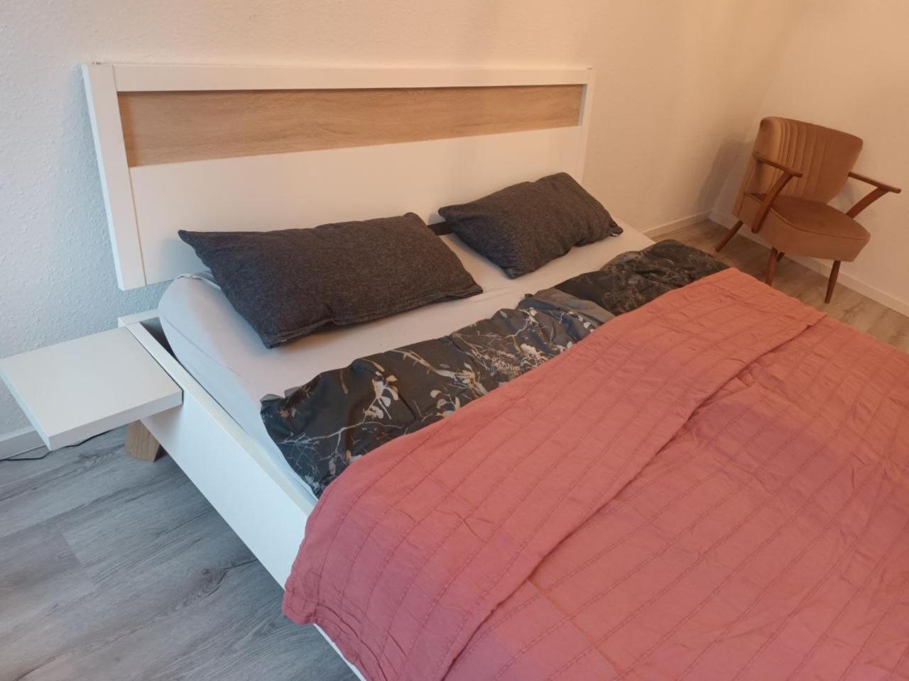 Flat In Neo Country Style Aus Gruenderzeit Bis 6 Person Διαμέρισμα Λειψία Εξωτερικό φωτογραφία