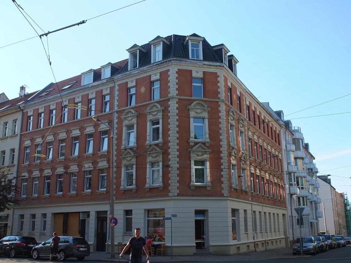 Flat In Neo Country Style Aus Gruenderzeit Bis 6 Person Διαμέρισμα Λειψία Εξωτερικό φωτογραφία